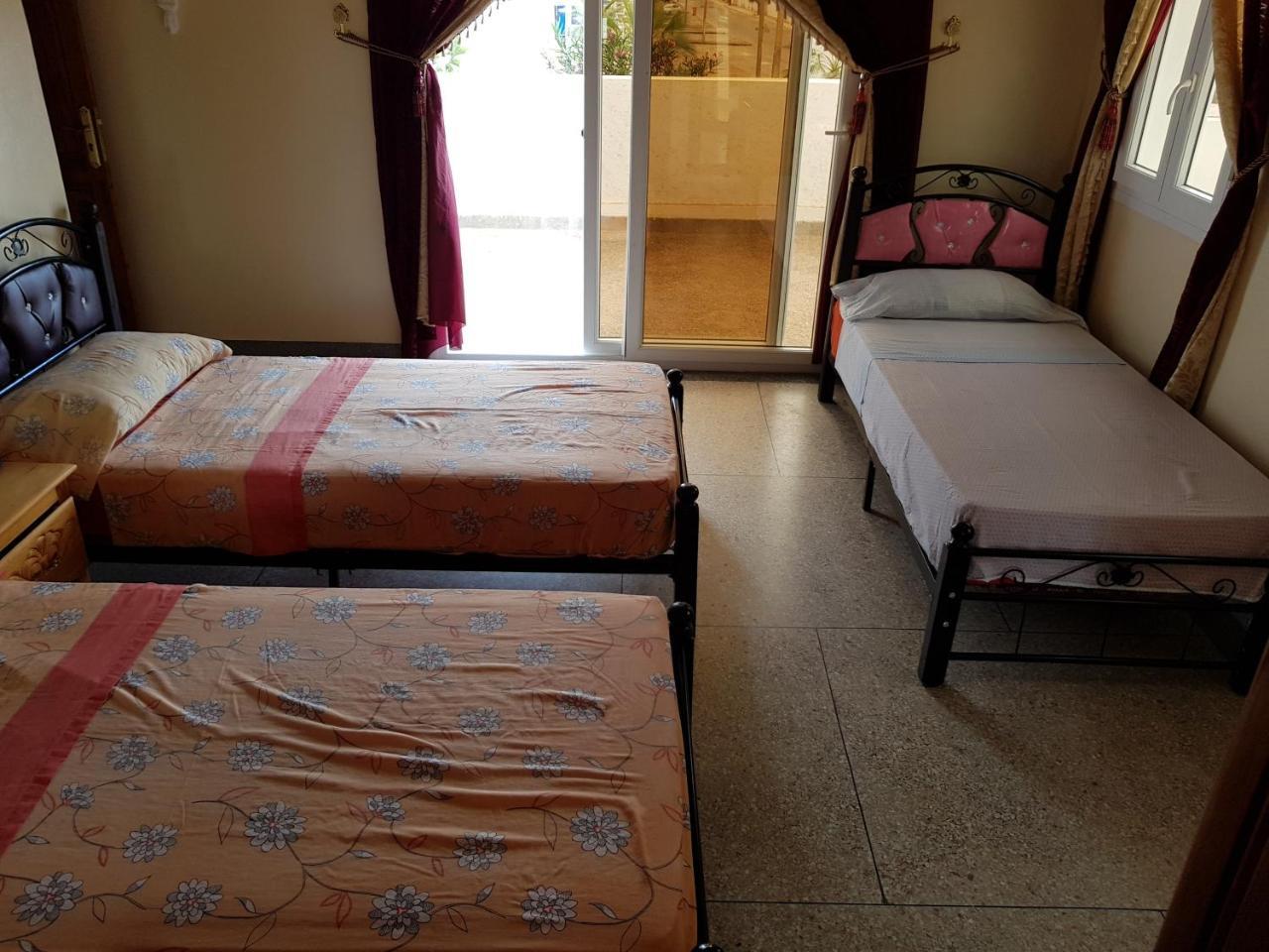 Hotel Canarias Sahara Тан-Тан Екстериор снимка