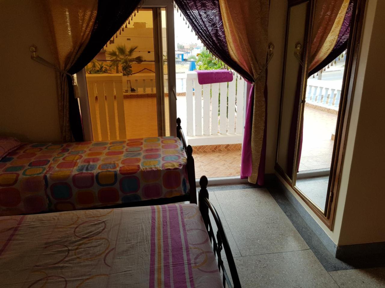Hotel Canarias Sahara Тан-Тан Екстериор снимка